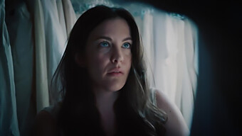 Performanța Captivantă A Lui Liv Tyler În The Leftovers: O Analiză Senzuală