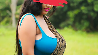 Licking And Doggy Style With A Mature Indian Aunty