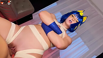 18+ videoda gerçek porno yıldızlarıyla amatör cosplay