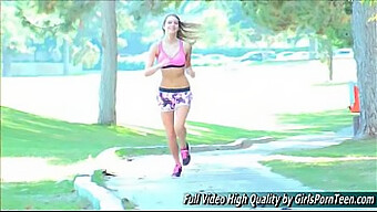 Kenna James in steamy xxx workout session on the golf course