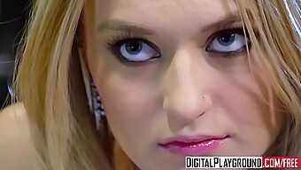 18+ tini Natalia Starr nagy farkát és seggét kapja