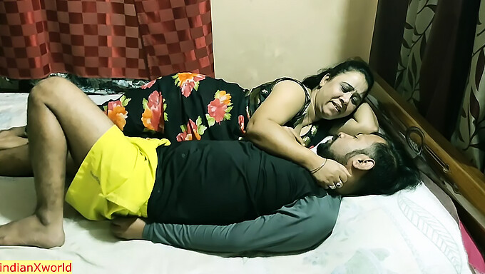 Amateur Indian MILF indulges in dirty hardcore sex with young devar