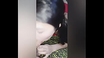 عمي ونيس (18+) لديهما جلسة مص ساخنة وساخنة